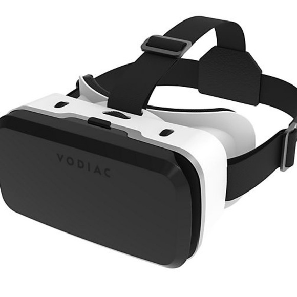 Vodiac Virtual Reality Headset - Picture 2 of 9